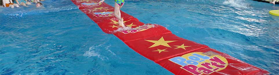 Floating Rafts & Water Rugs