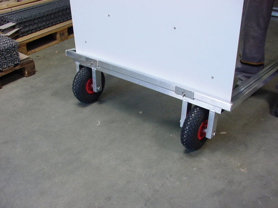 Mobile set for player cabin EUROPE