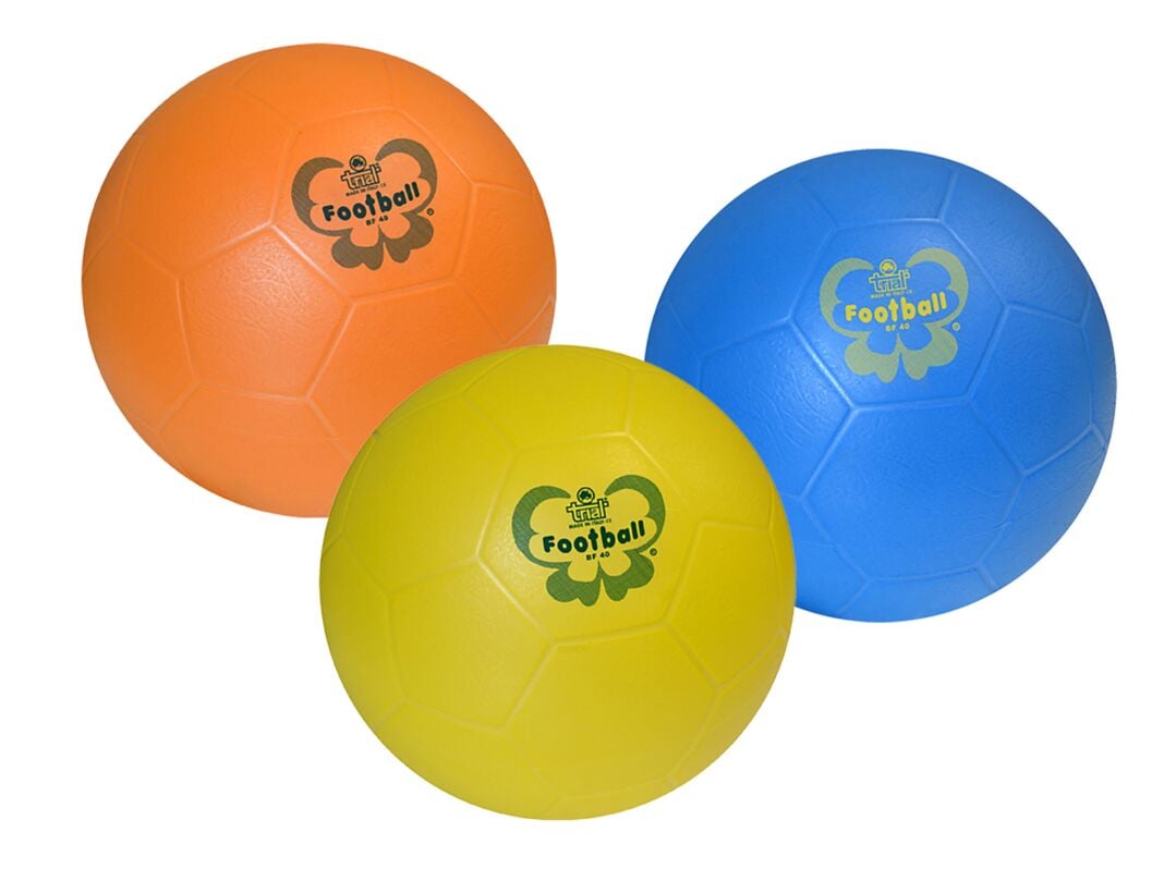 Trial® Soccer SUPERSOFT