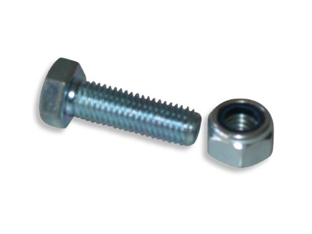 Mounting for climbing rope