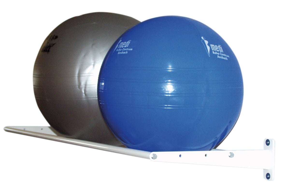 Wall shelf for 15-20 balls