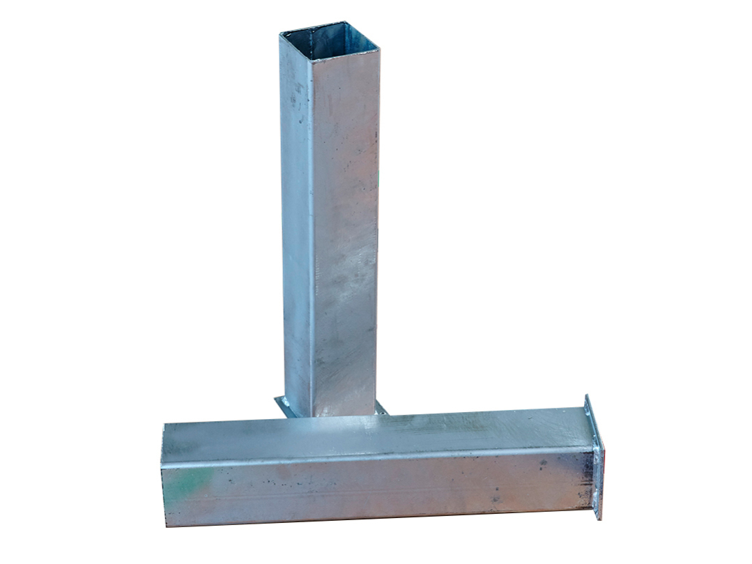 Ground sleeve for slackline posts