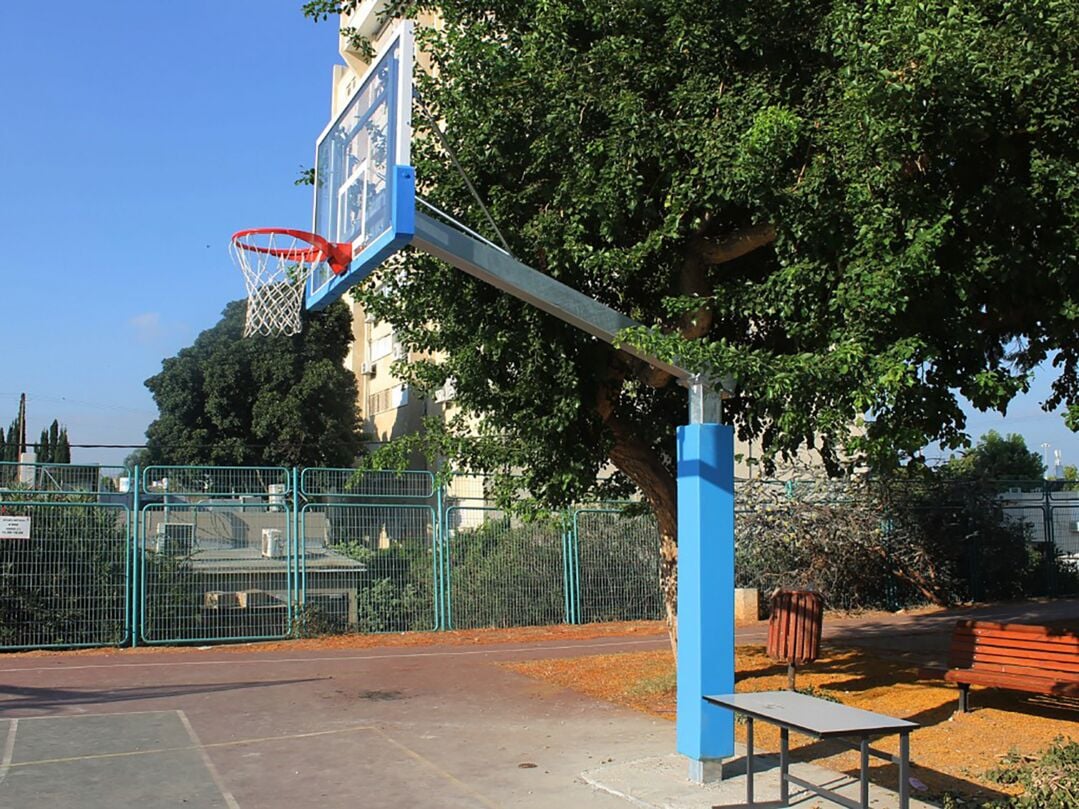 Kübler Sport® Outdoor Premium Basketball System