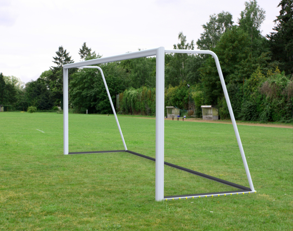 PlayersProtect® Soccer Goal MOBILE, fully welded with ground anchoring