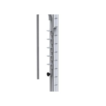 Lat pull-down attachment with pulley bar.