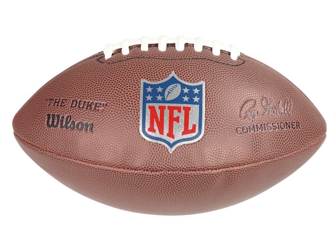 記念グッズ Wilson NFL AUTHENTIC GAME BALL THE DUKE 記念グッズ