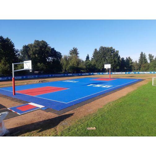 Bergo® sports flooring for basketball 5-on-5 court