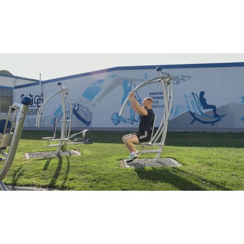 Art Outside® Shoulder-Back Station