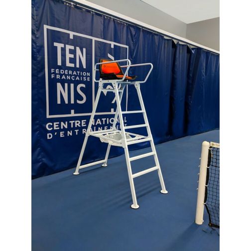 CARRINGTON® Referee Chair