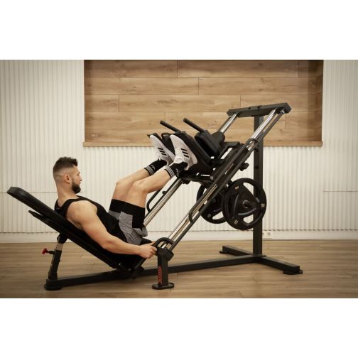 BH Fitness® Hack Squat