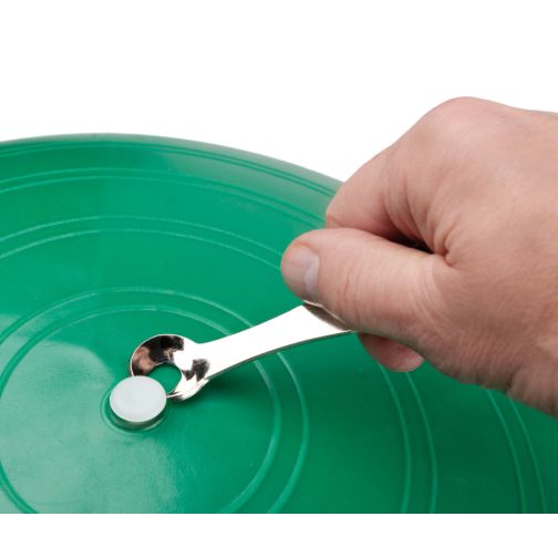 Plug lifter for large exercise balls
