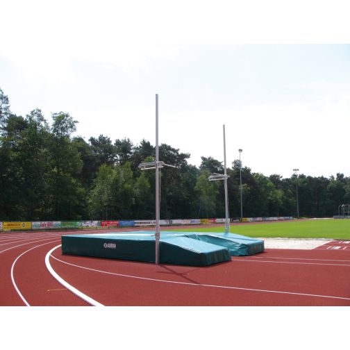Pole vault stand for competitions
