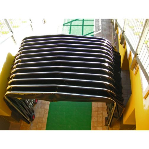 Foldable Player Tunnel