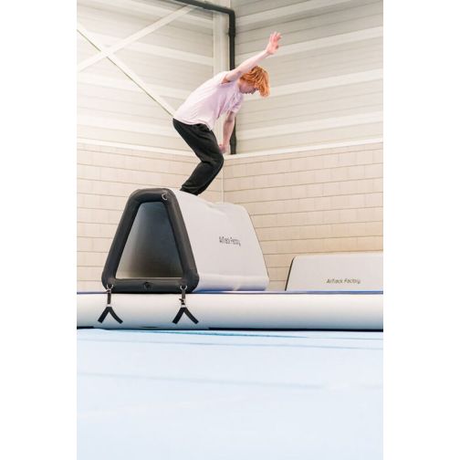 AirTrack Factory® AirObstacle Parkour