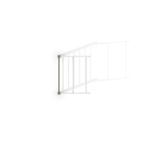 Calisthenics ladder with outrigger