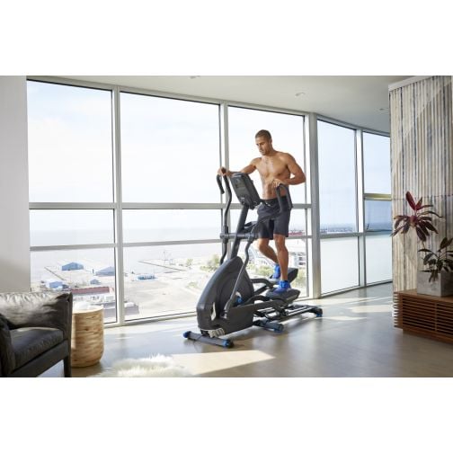 Nautilus® Elliptical Trainer E628