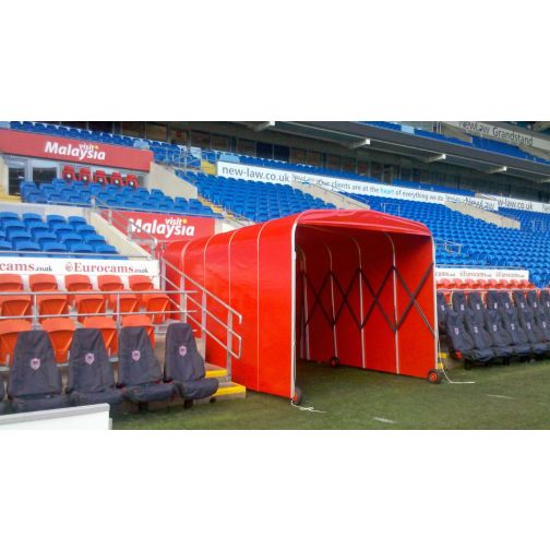 Foldable Player Tunnel