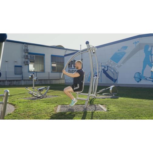 Art Outside® Shoulder-Chest Station