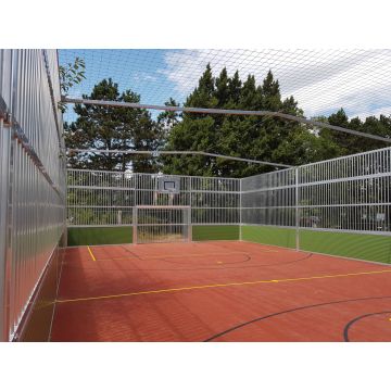 Soccer Court ARENA PRO PLUS: Perimeter with aluminum grid construction