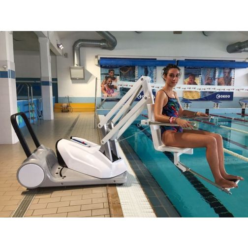 Mobile Pool Lift R37