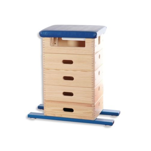 Vaulting box for movement landscapes