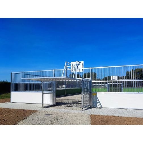 Additional Soccer Court ARENA PRO PLUS: Entrance in goal back wall