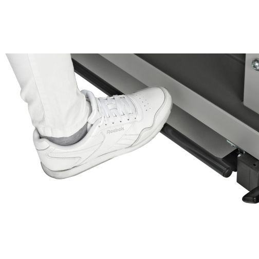 Full-body control system for therapy table STAN