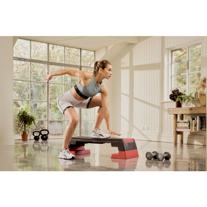 Gezichtsvermogen Netelig pad Reebok® STEP, grey-red | Kübler Sport