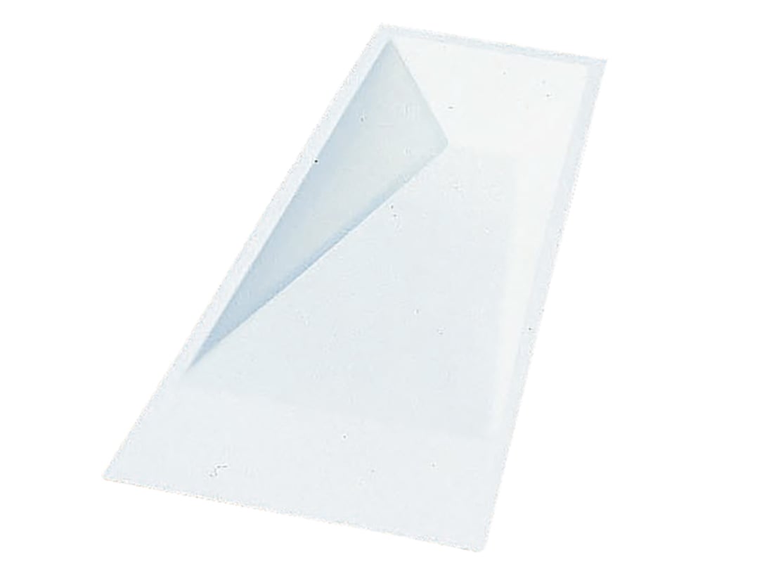 Indoor pierce box made of fiberglass-reinforced plastic (GFRP)