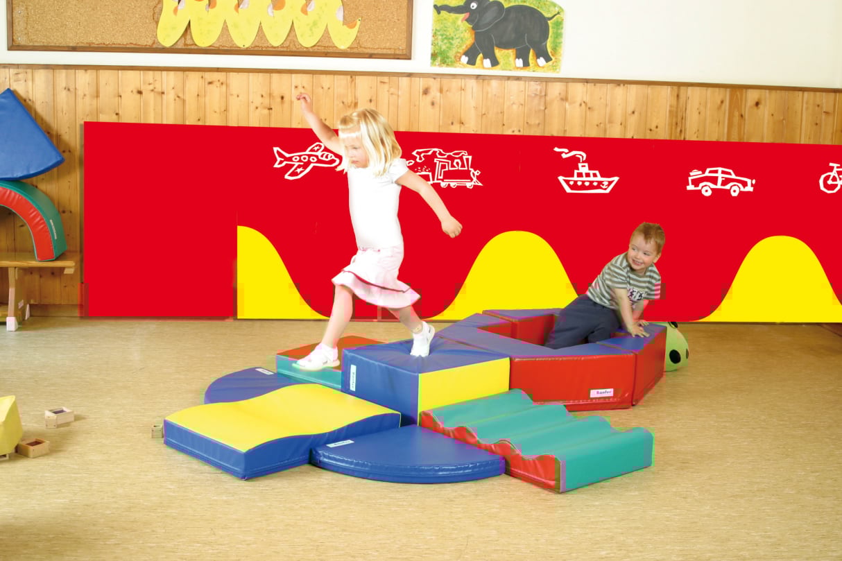 Wall or play mat set