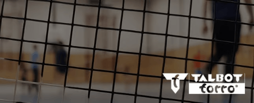 Talbot-Torro online kaufen für Schulen im Kübler Sport Onlineshop Schüler spielen mit Talbot-Torro Badminton-Ausrüstung im Sportunterricht der Schule