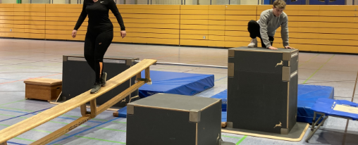 Verschiedene Parkour Hindernisse für Sportunterricht, Training und Freizeitanlagen – ideal für Turngeräte und Parcours in der Sporthalle