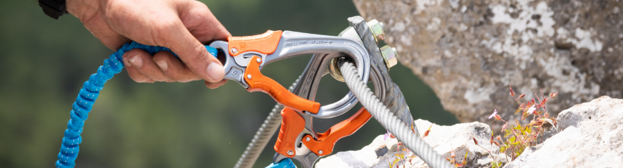 Carabiners Carabiners